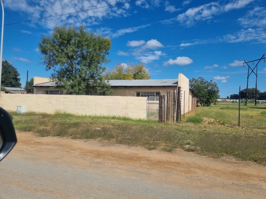 Commercial Property for Sale in Jan Kempdorp Northern Cape